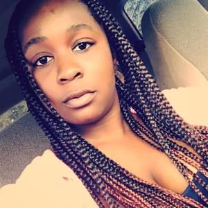 Meet your Posher, Nadaija